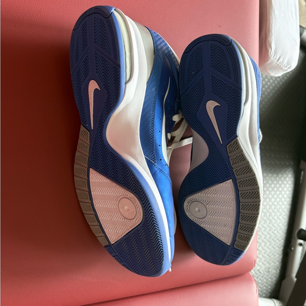 Used Men’s 2010 Nike Air Max Hyped — Metallic Blue — Size 12 - Picture 4 of 6